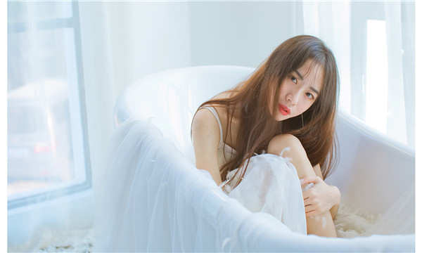 新巴尔虎左代怀生子什么意思？,代怀生子什么意思？这个问题对于许